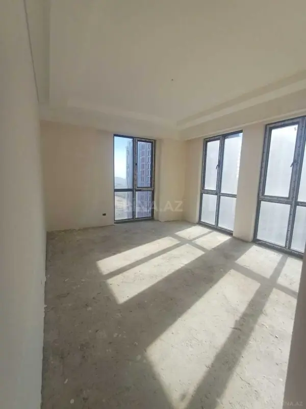 Satılır 2 otaqlı mənzil 64 m²