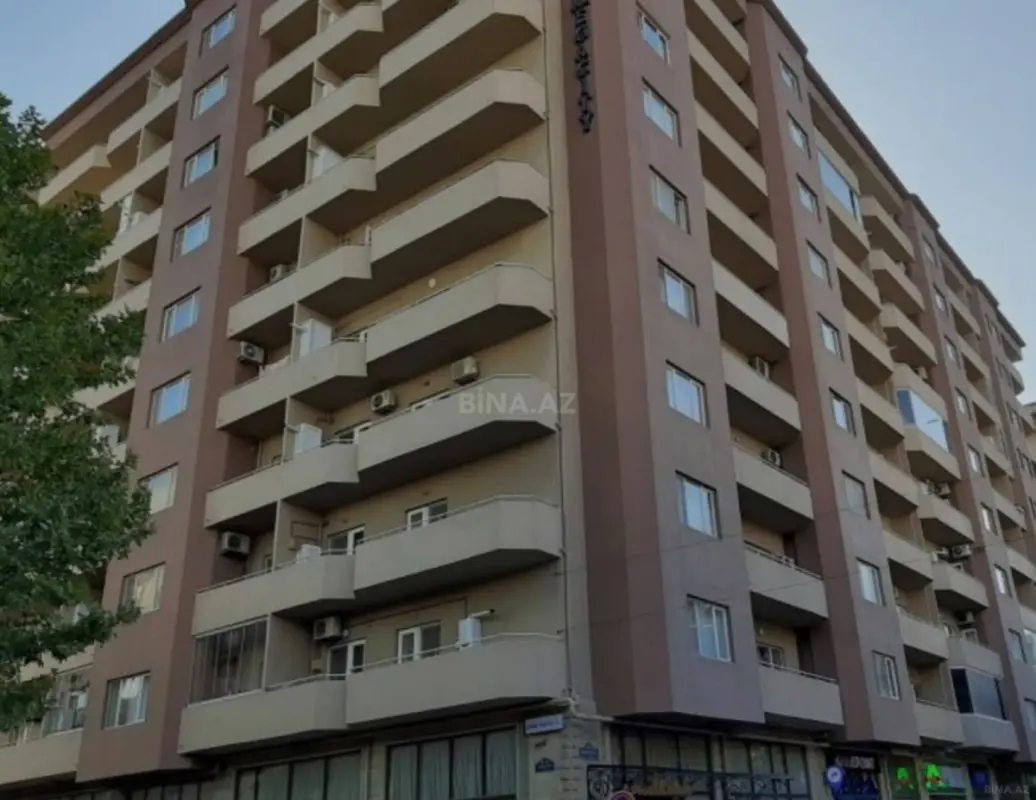 Satılır 4 otaqlı mənzil 170 m²