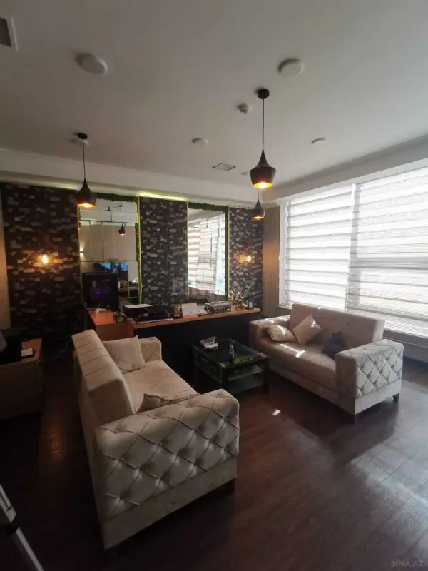 Kirayə verilir 3 otaqlı ofis 70 m²