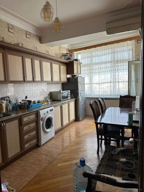 Kirayə verilir 3 otaqlı mənzil 96 m²