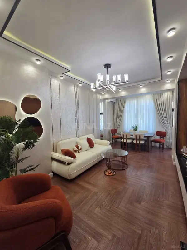 Satılır 3 otaqlı mənzil 101 m²
