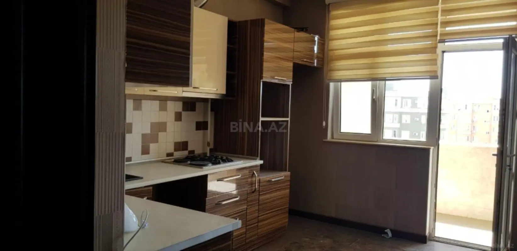 Kirayə verilir 3 otaqlı mənzil 94 m²