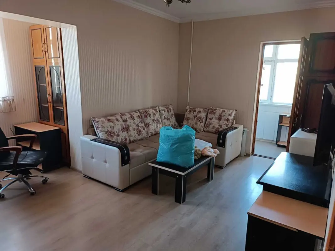 Satılır 2 otaqlı mənzil 45 m²