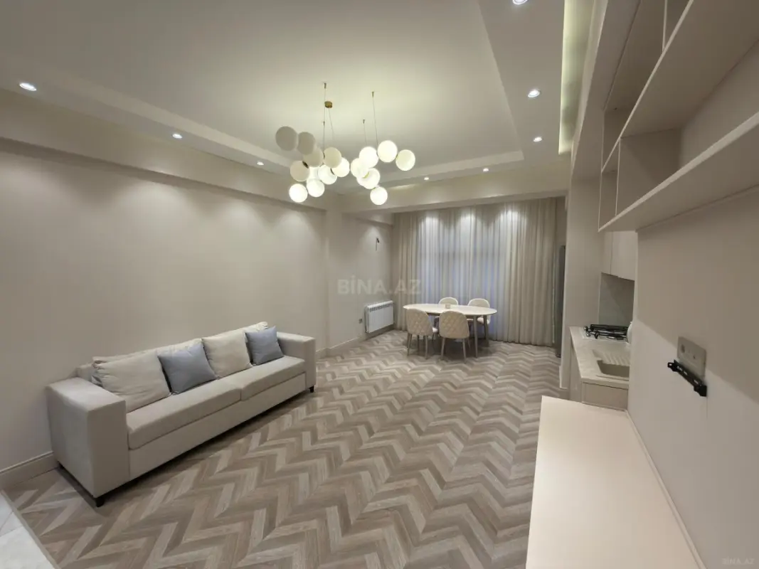 Kirayə verilir 3 otaqlı mənzil 115 m²