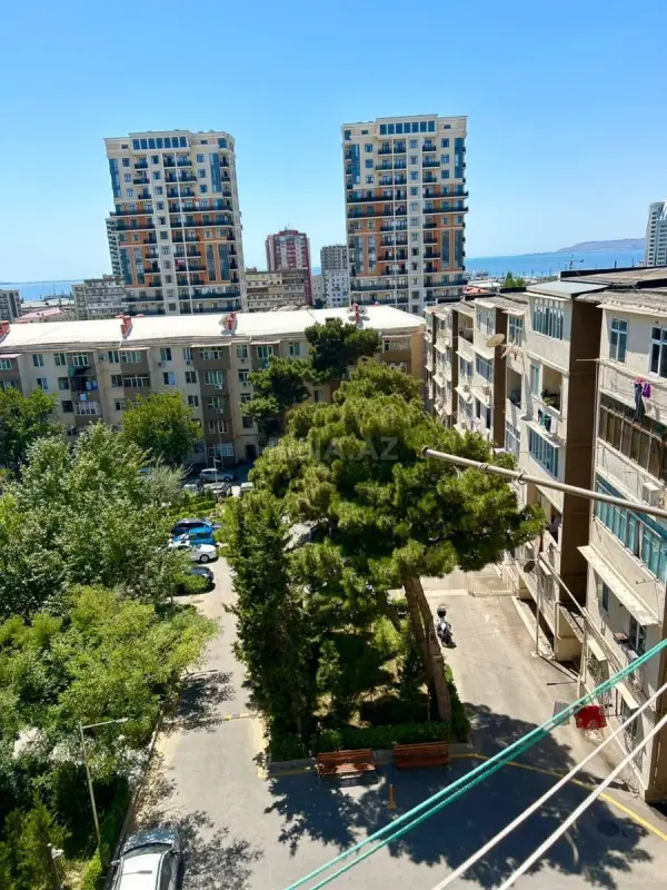 Satılır 3 otaqlı mənzil 78 m²