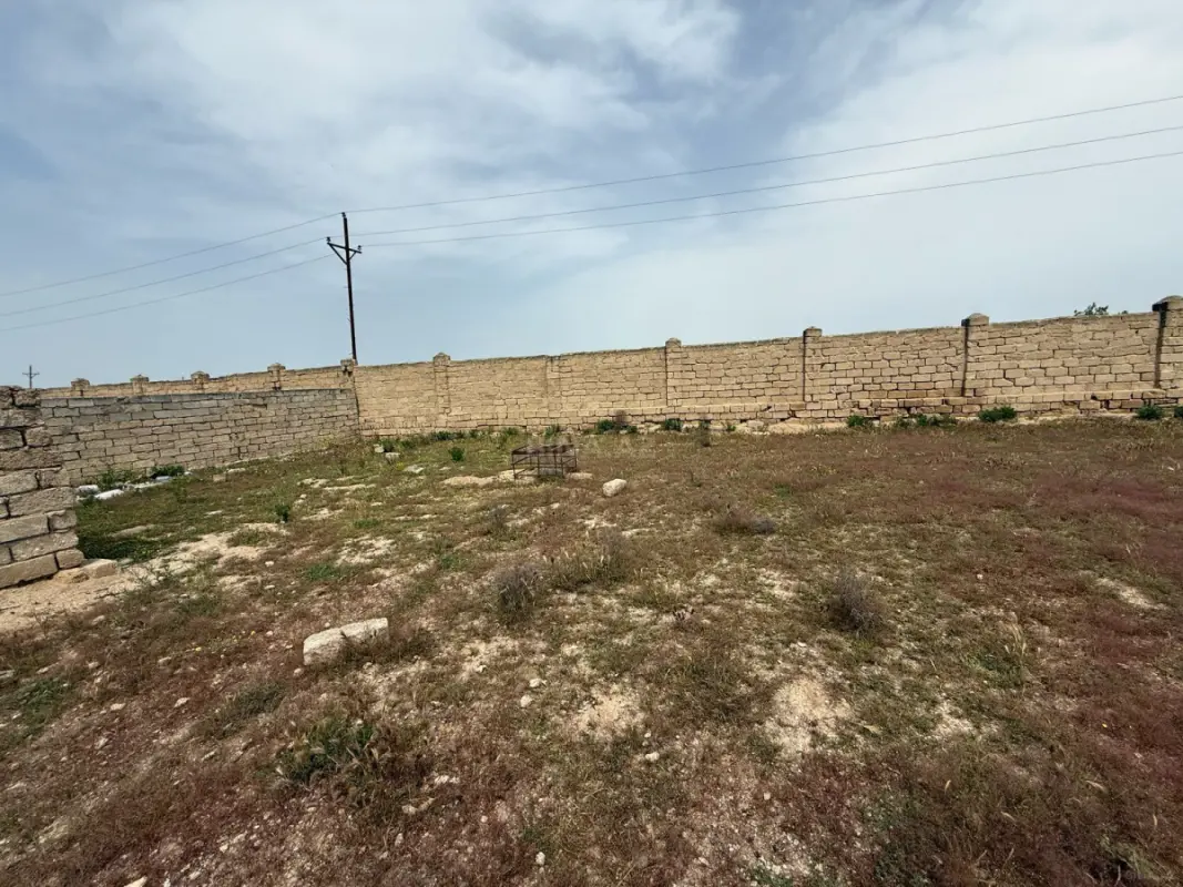 Satılır torpaq sahəsi 20 m²