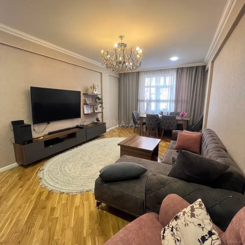 Satılır 3 otaqlı mənzil 115 m²