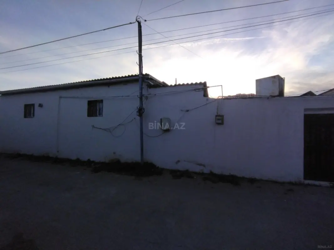 Satılır 2 otaqlı həyət evi 75 m²
