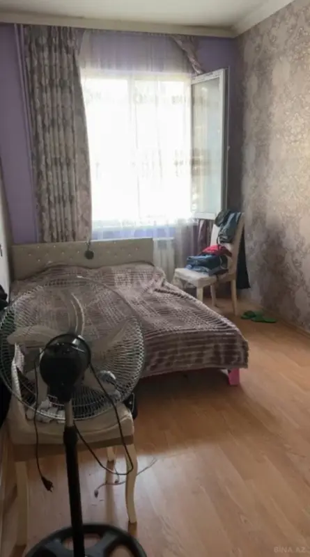 Kirayə verilir 2 otaqlı mənzil 4 m²