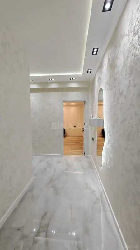 Satılır 2 otaqlı mənzil 56 m²