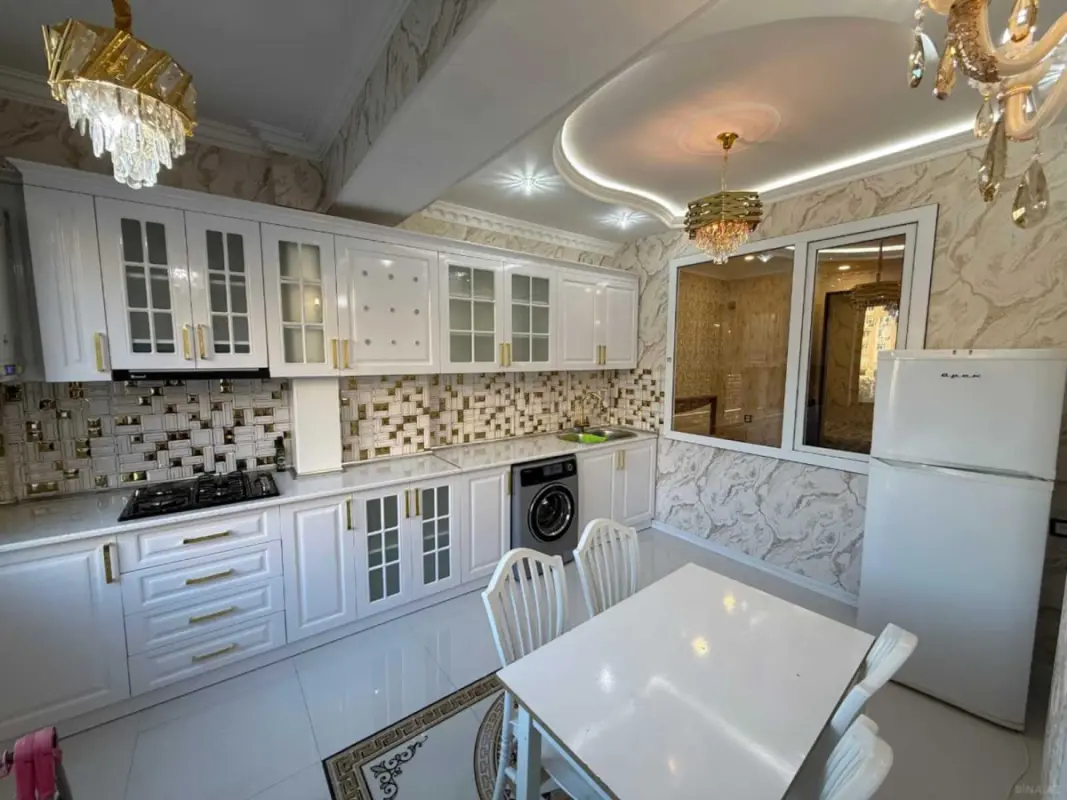 Kirayə verilir 3 otaqlı mənzil 89 m²