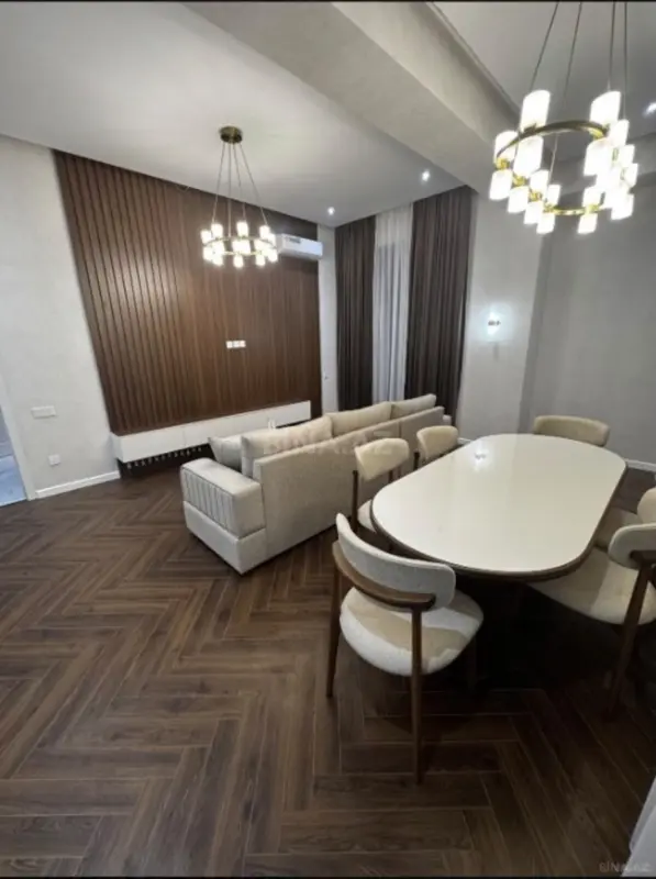 Kirayə verilir 3 otaqlı mənzil 125 m²