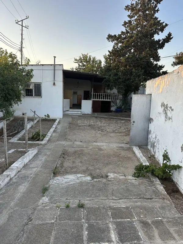 Satılır 3 otaqlı həyət evi 80 m²