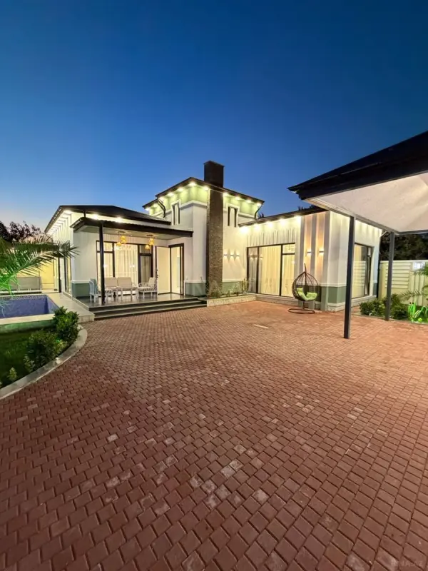 Satılır 4 otaqlı həyət evi 150 m²