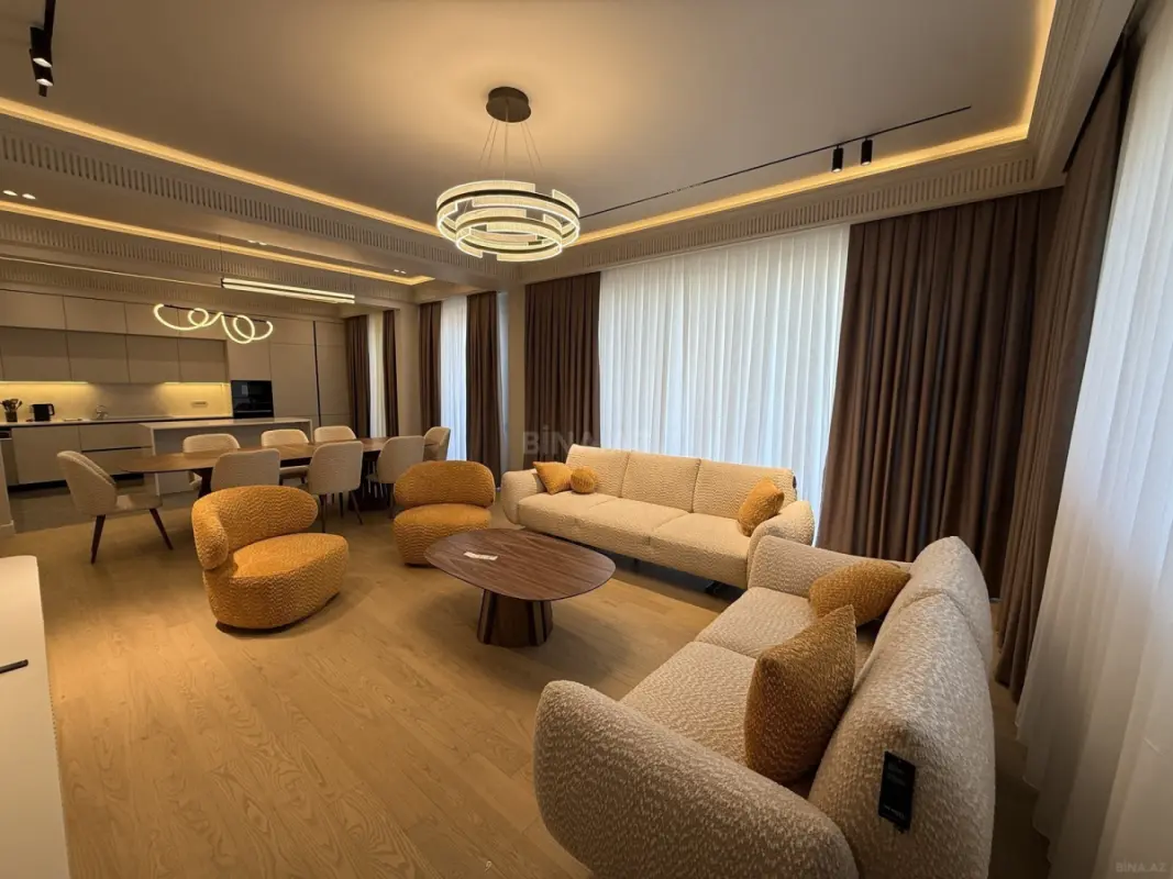 Kirayə verilir 3 otaqlı mənzil 165 m²