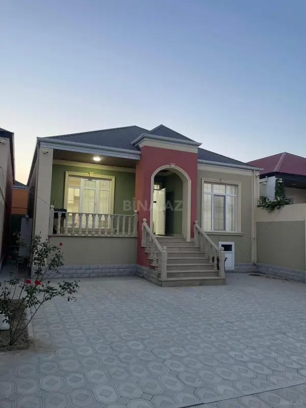 Satılır 4 otaqlı həyət evi 95 m²