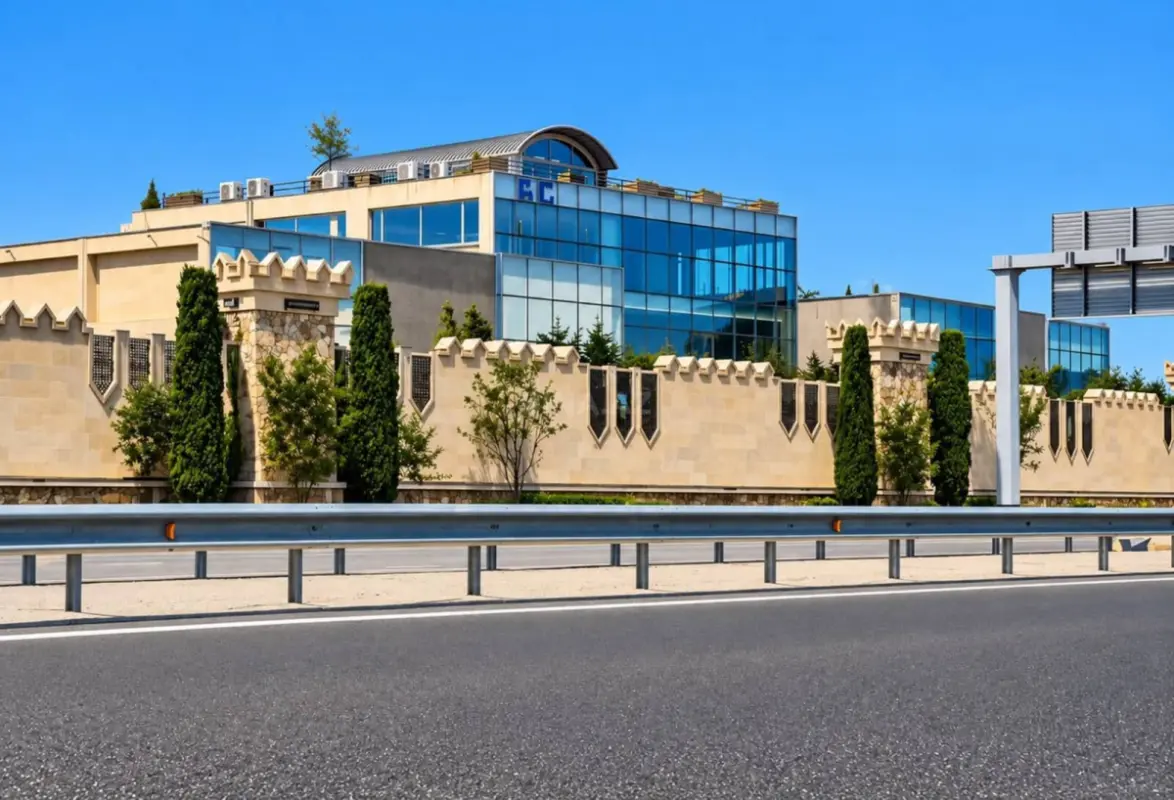 Satılır obyekt 3200 m²