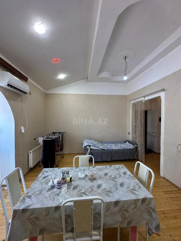Satılır 2 otaqlı mənzil 63 m²