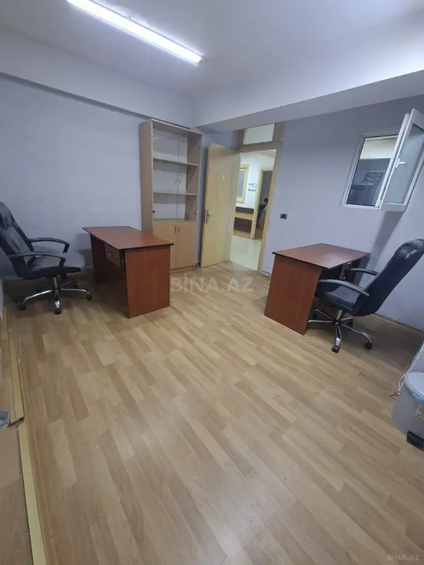 Kirayə verilir 1 otaqlı ofis 20 m²