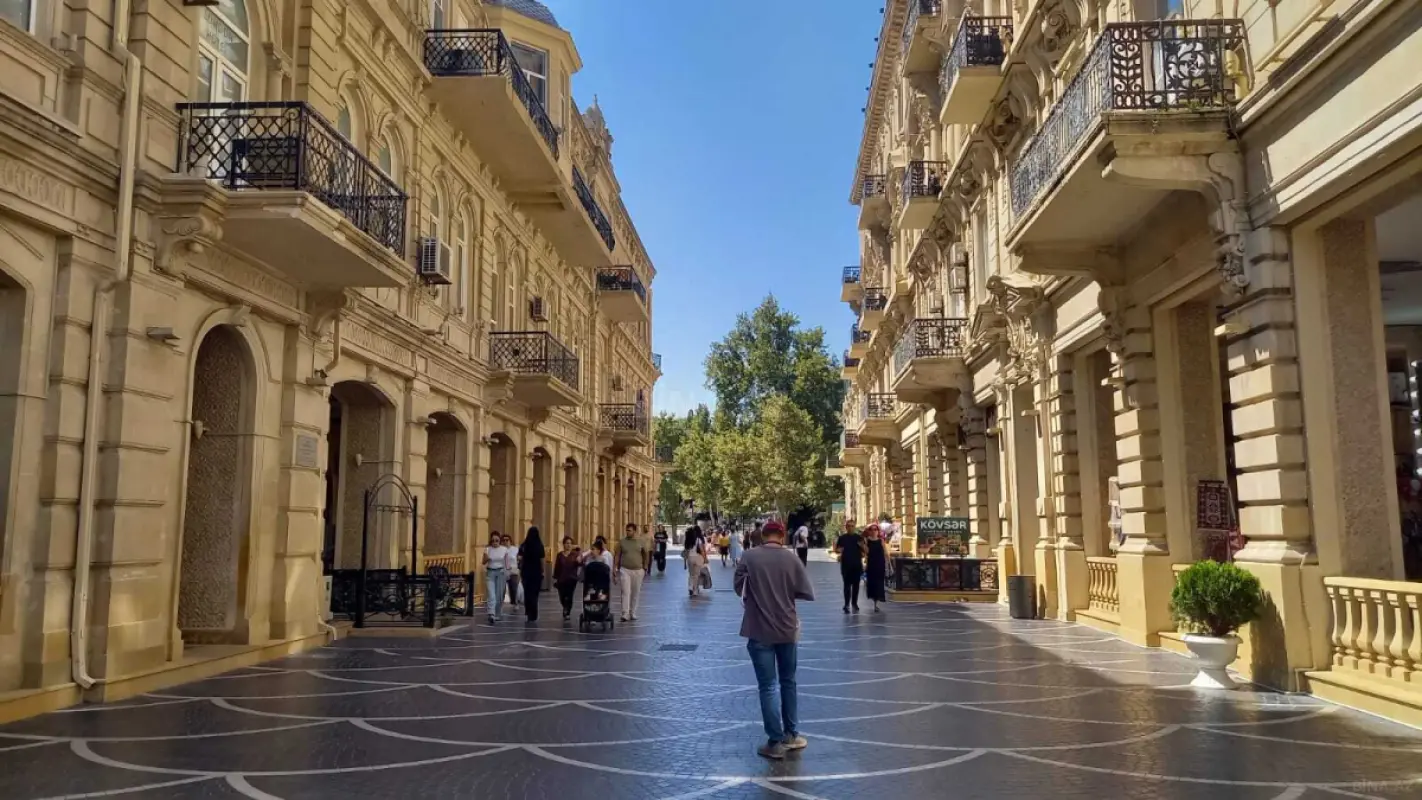 Satılır 3 otaqlı mənzil 90 m²