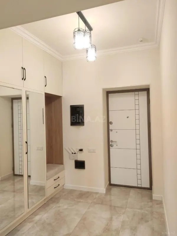 Kirayə verilir 3 otaqlı mənzil 95 m²