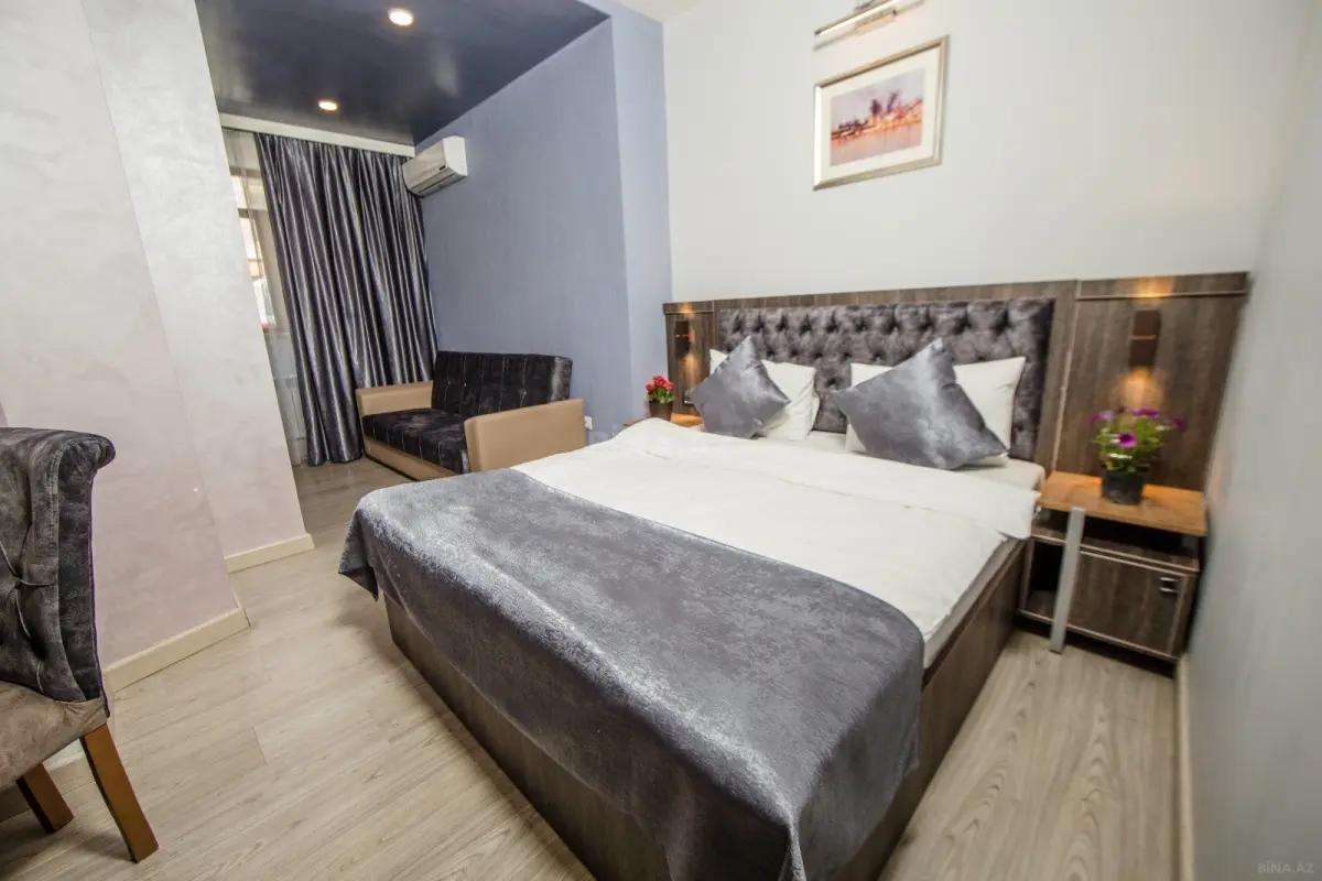 Satılır obyekt 400 m²