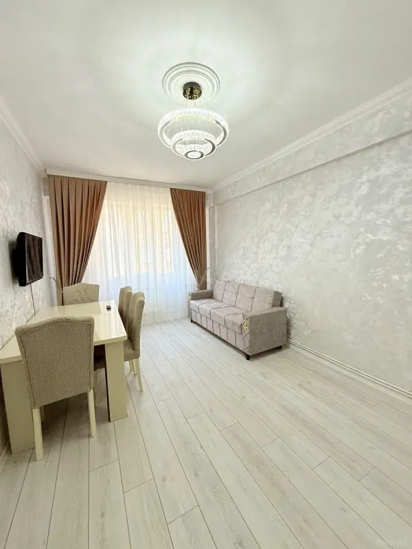 Satılır 2 otaqlı mənzil 42 m²
