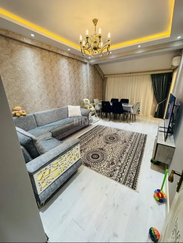 Kirayə verilir 2 otaqlı mənzil 73 m²