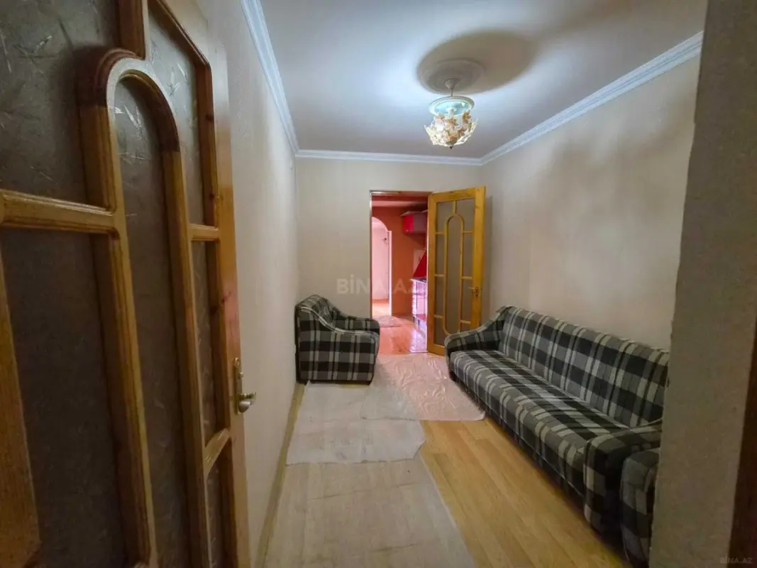 Satılır 5 otaqlı mənzil 85 m²