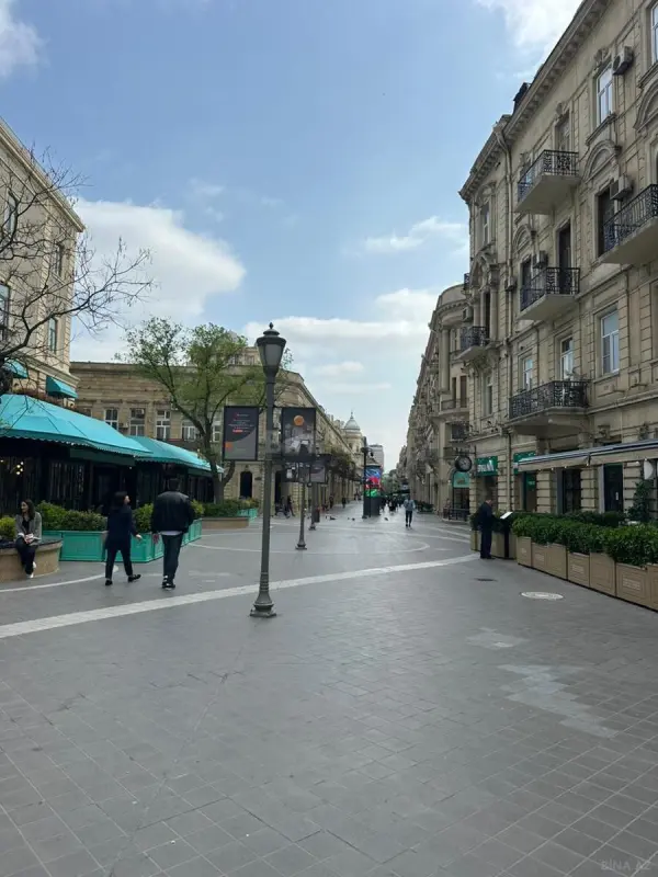 Kirayə verilir 2 otaqlı mənzil 55 m²