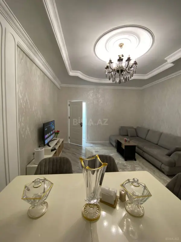 Satılır 2 otaqlı mənzil 62 m²