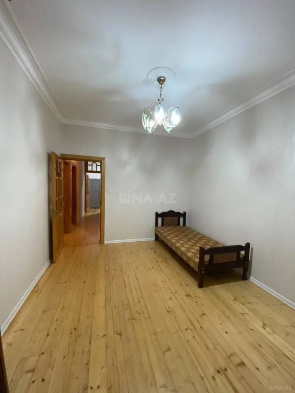 Kirayə verilir 3 otaqlı mənzil 82 m²
