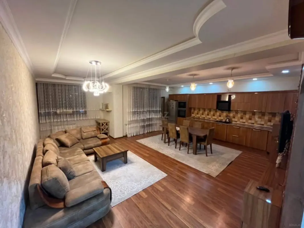 Satılır 3 otaqlı mənzil 120 m²