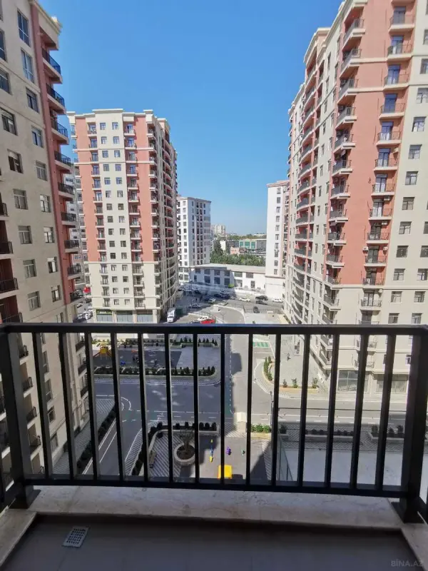 Kirayə verilir 2 otaqlı mənzil 67 m²