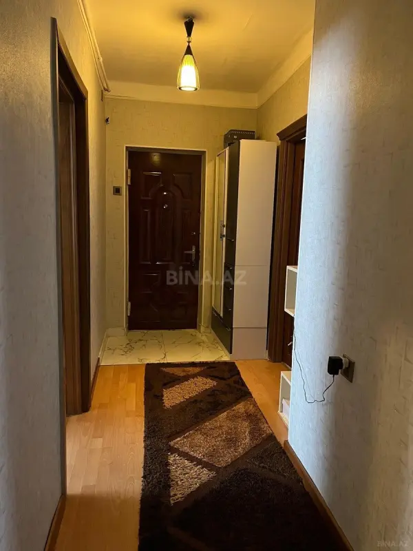 Satılır 4 otaqlı mənzil 80 m²