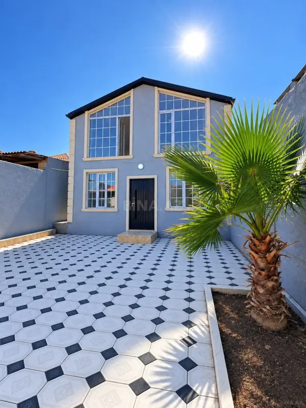 Satılır 6 otaqlı həyət evi 190 m²
