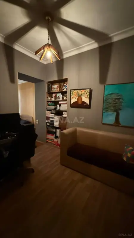 Satılır 4 otaqlı mənzil 100 m²