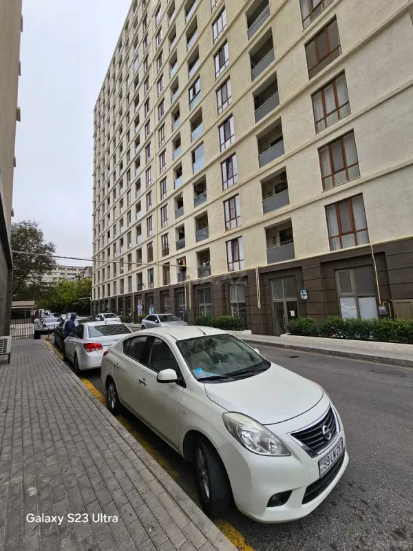 Satılır 2 otaqlı mənzil 80 m²