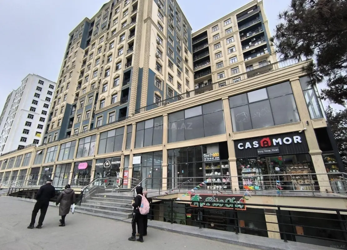 Satılır 4 otaqlı mənzil 129 m²