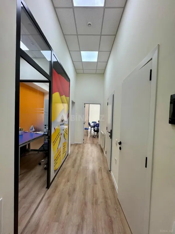 Kirayə verilir 2 otaqlı ofis 60 m²