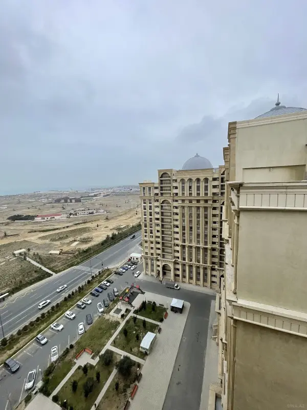 Satılır 2 otaqlı mənzil 100 m²