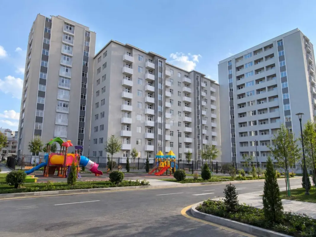 Satılır 2 otaqlı mənzil 41 m²