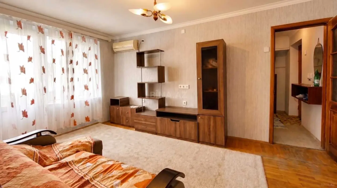 Kirayə verilir 2 otaqlı mənzil 50 m²