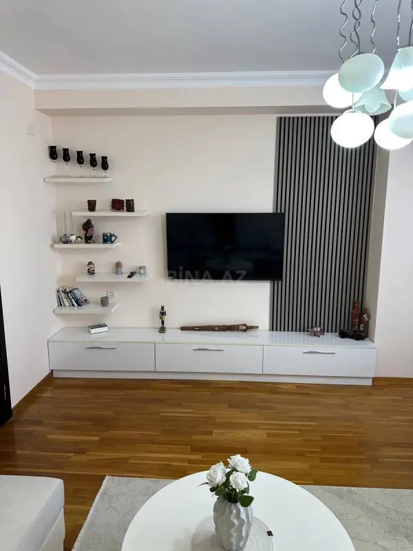 Satılır 3 otaqlı mənzil 90 m²