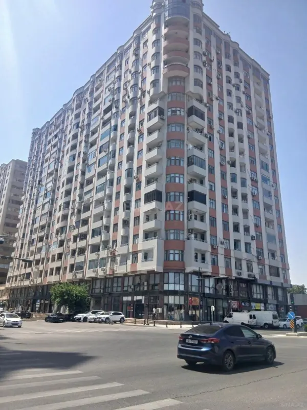 Satılır 2 otaqlı mənzil 100 m²