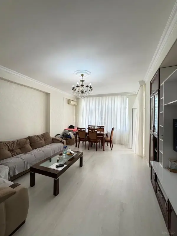 Satılır 3 otaqlı mənzil 86 m²