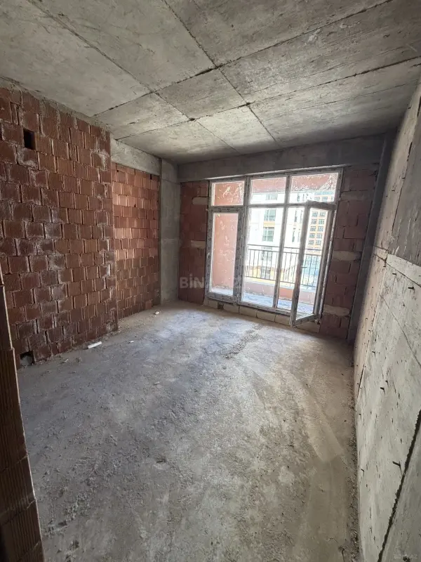 Satılır 1 otaqlı mənzil 47.1 m²