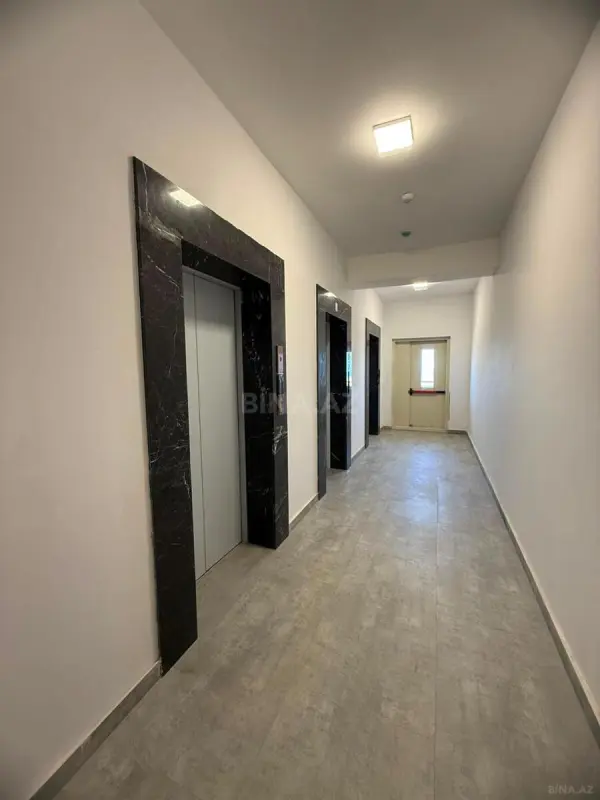 Satılır 3 otaqlı mənzil 140 m²