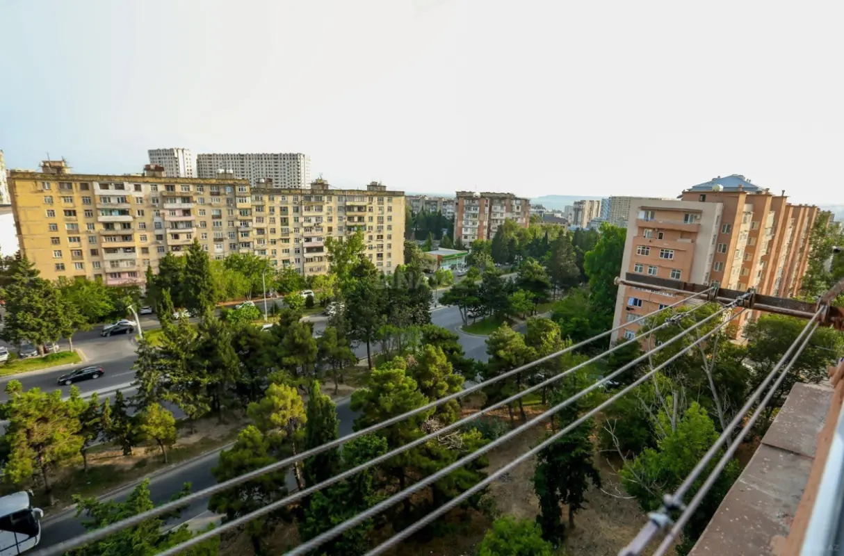Satılır 3 otaqlı mənzil 70 m²