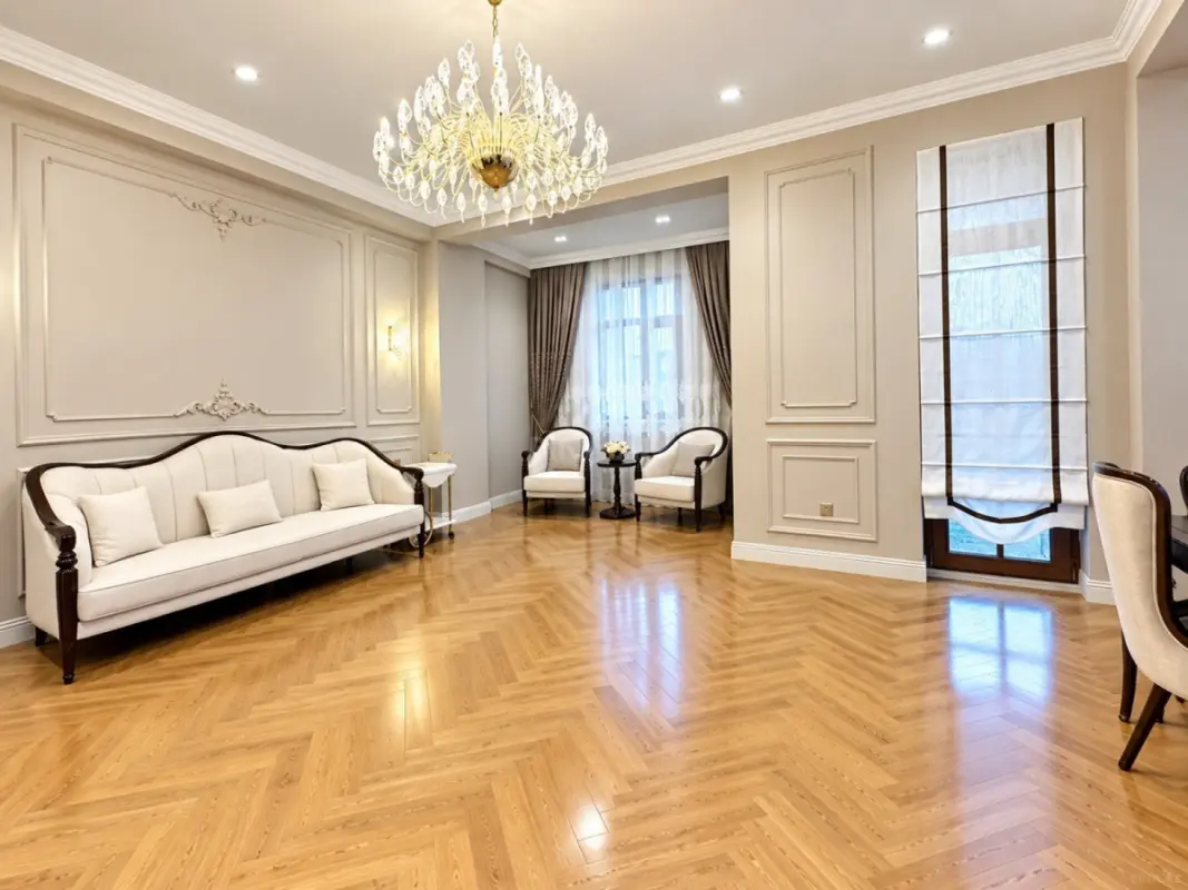 Satılır 3 otaqlı mənzil 150 m²